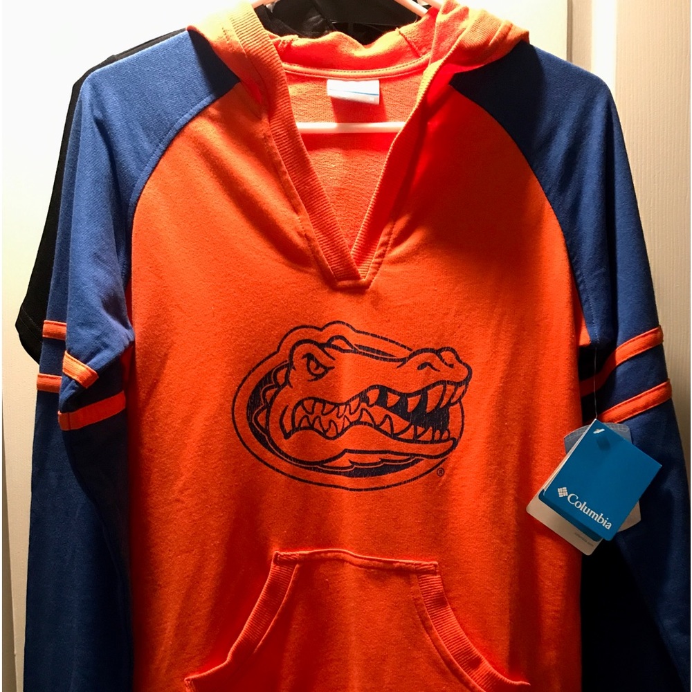 NWT Florida Gators Pull Over Hoodie Women’s Size M.